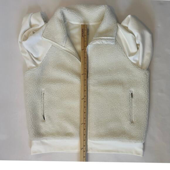 OGIO Ladies Luuma Sherpa Full-Zip Jacket Ivory Snow Color Size Large - Picture 10 of 12